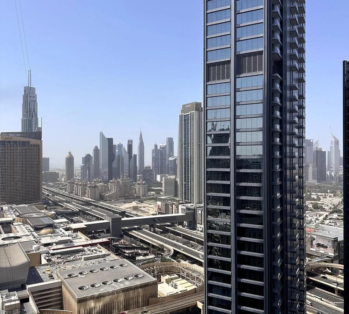 Cozy 1Br, 2Min To Dubai Mall 0*,  United Arab Emirates